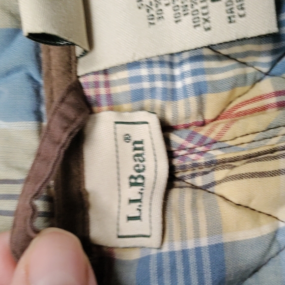 L.L. Bean Brown Quilted Collared Jacket with Plaid Lining - Picture 6 of 13